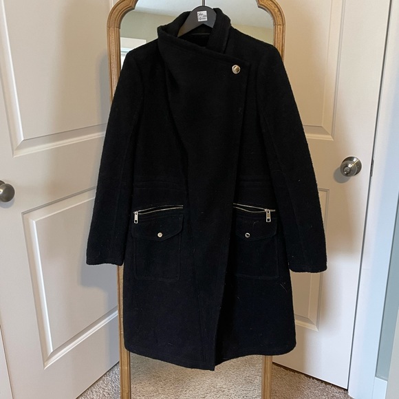 Guess Winter Jacket - Picture 3 of 5